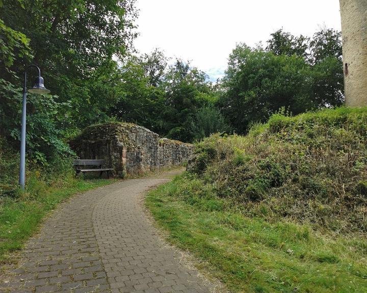 Jausenstation Burgruine Loewenstein